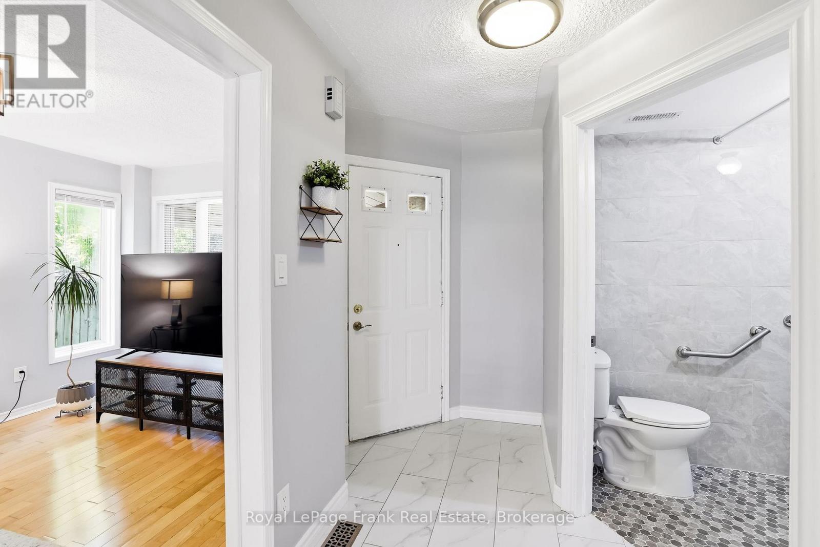 112 OKE ROAD - 16