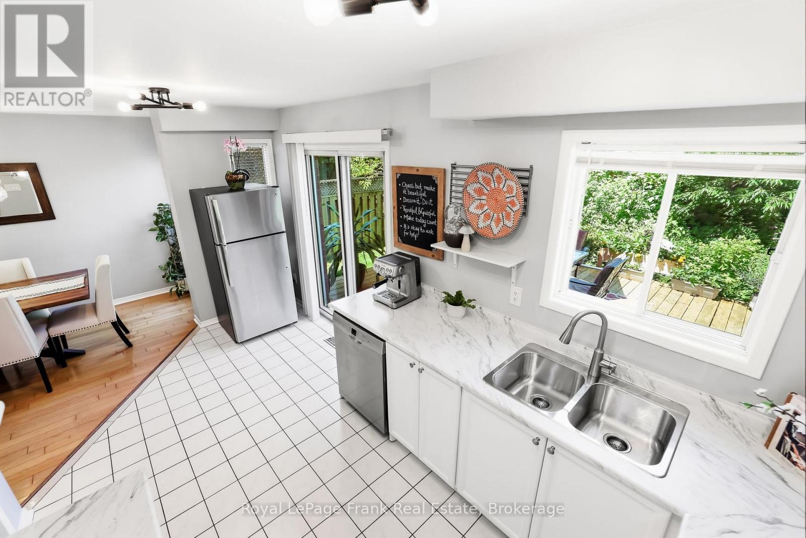 112 OKE ROAD - 12