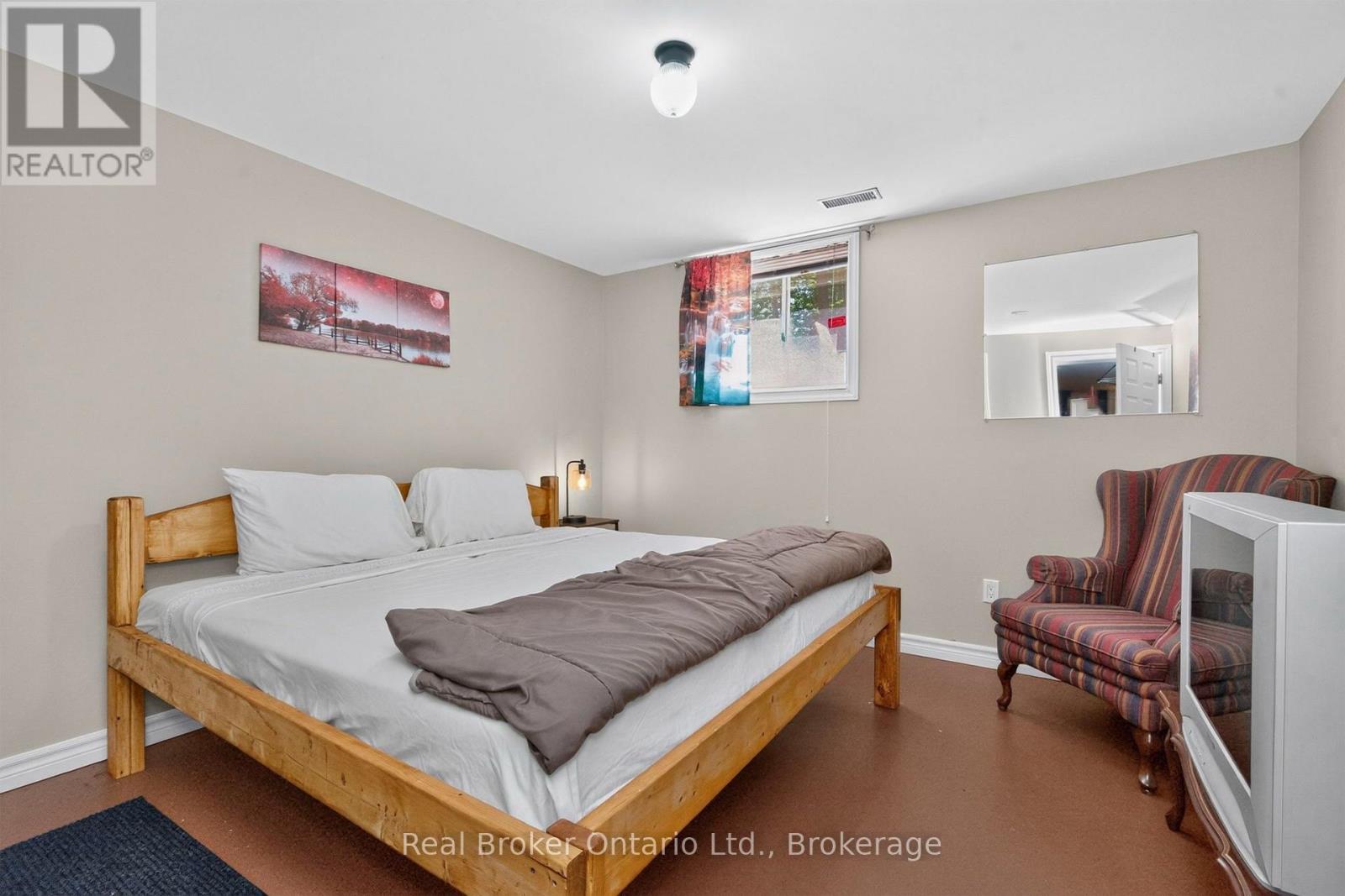 5 SUNBURN ROAD - Image 21