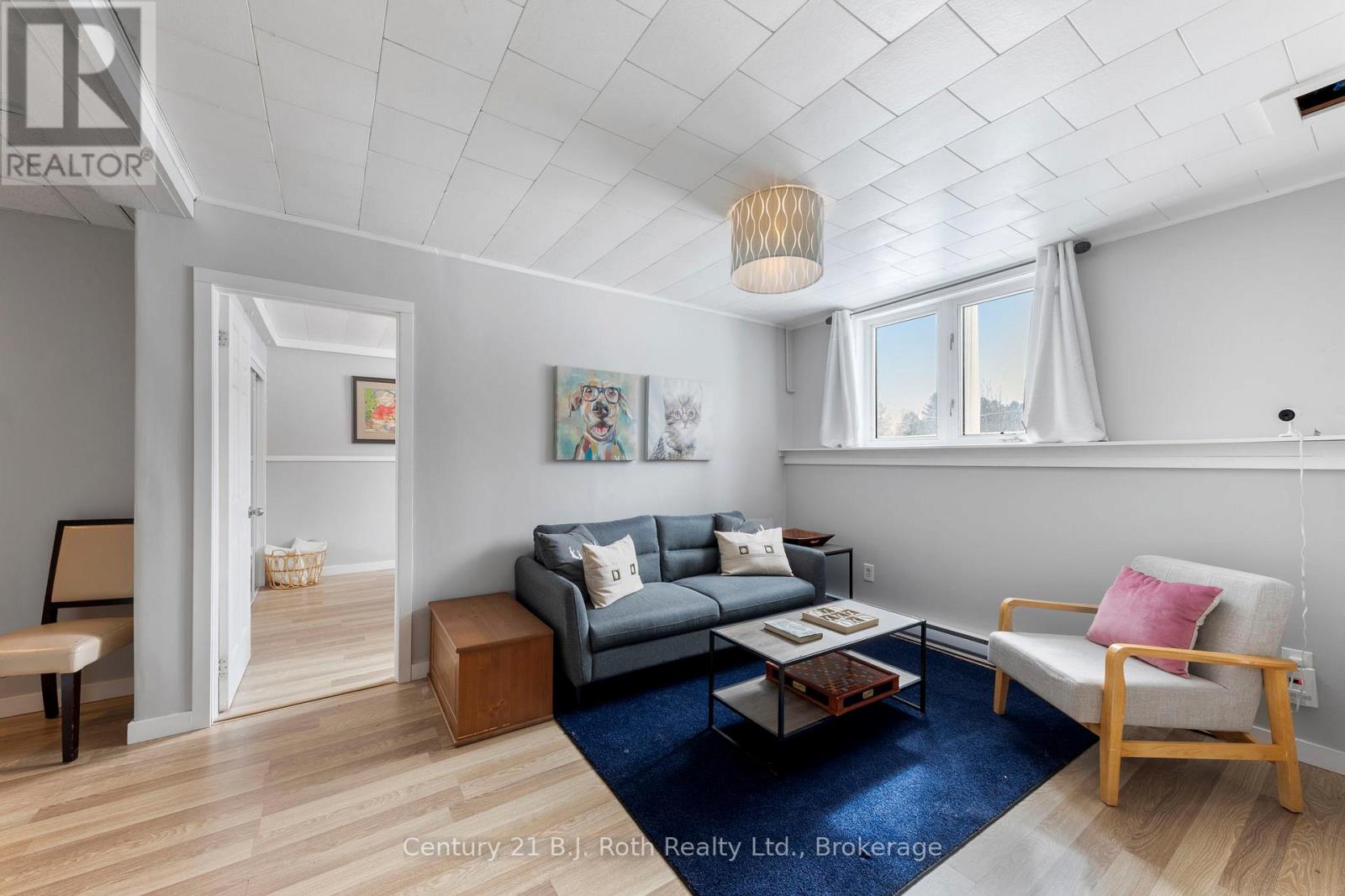 60 LEPAGE DRIVE - 24
