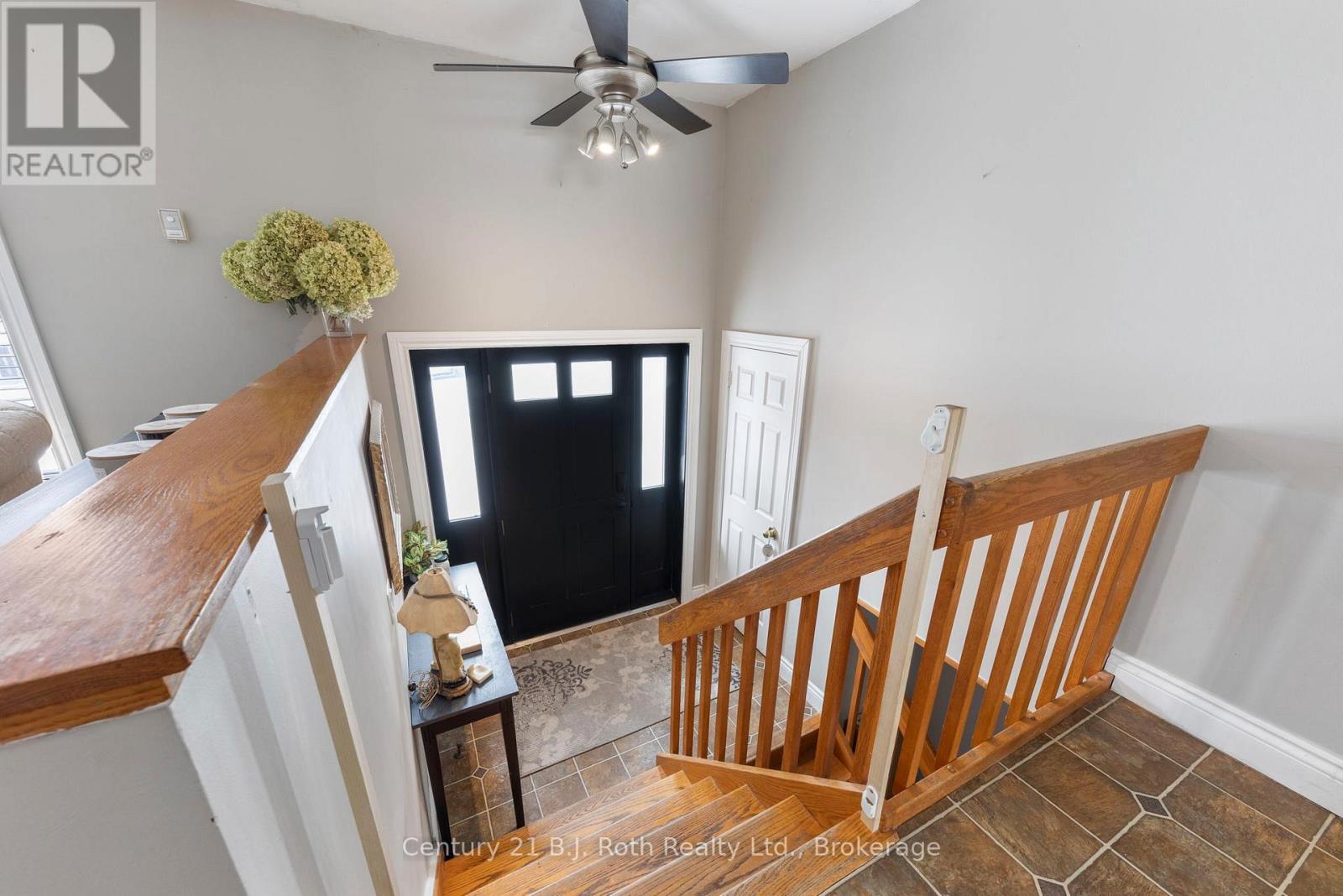 60 LEPAGE DRIVE - 3
