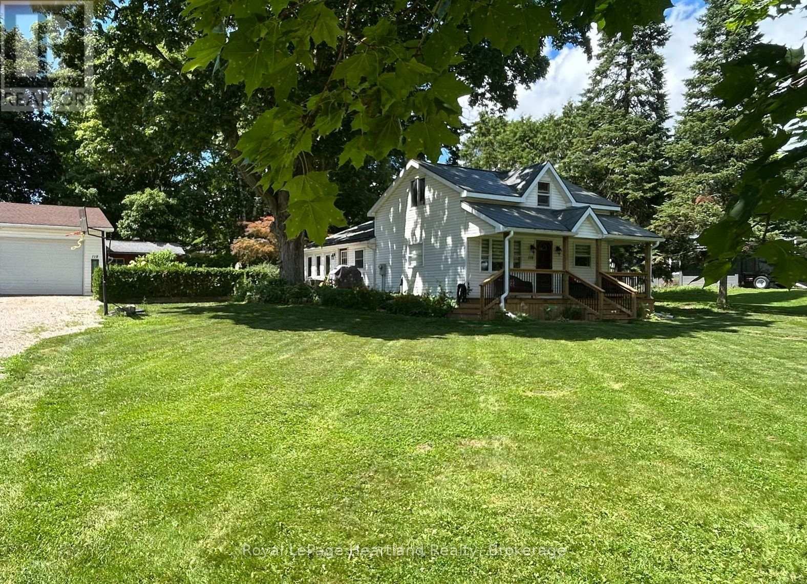 118 ISAAC STREET - 38