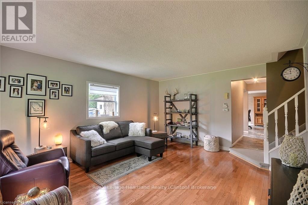 118 ISAAC STREET - 6