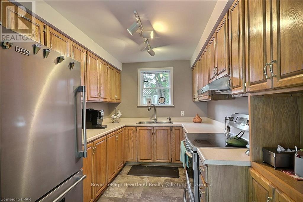 118 ISAAC STREET - 8