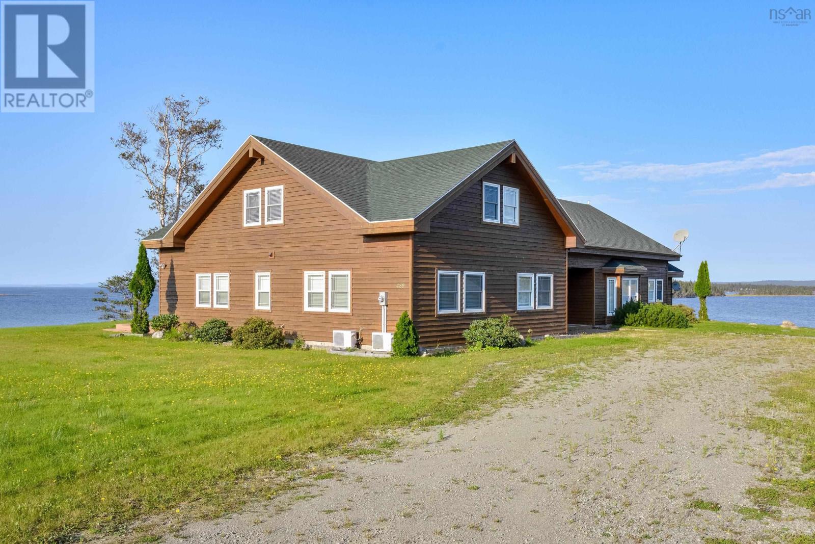 485&489 Maple Drive - 44