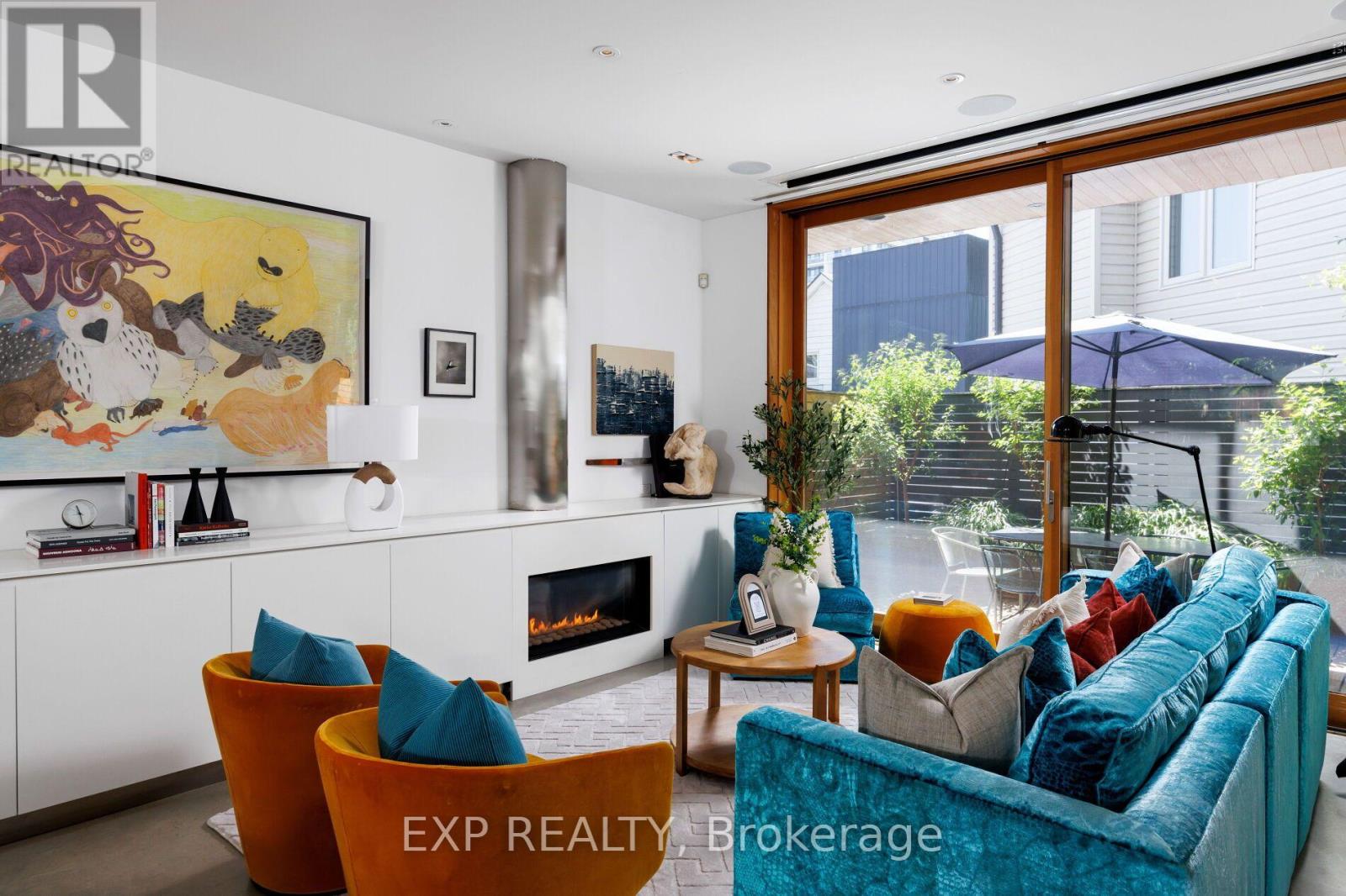 639 WELLINGTON STREET W - 11