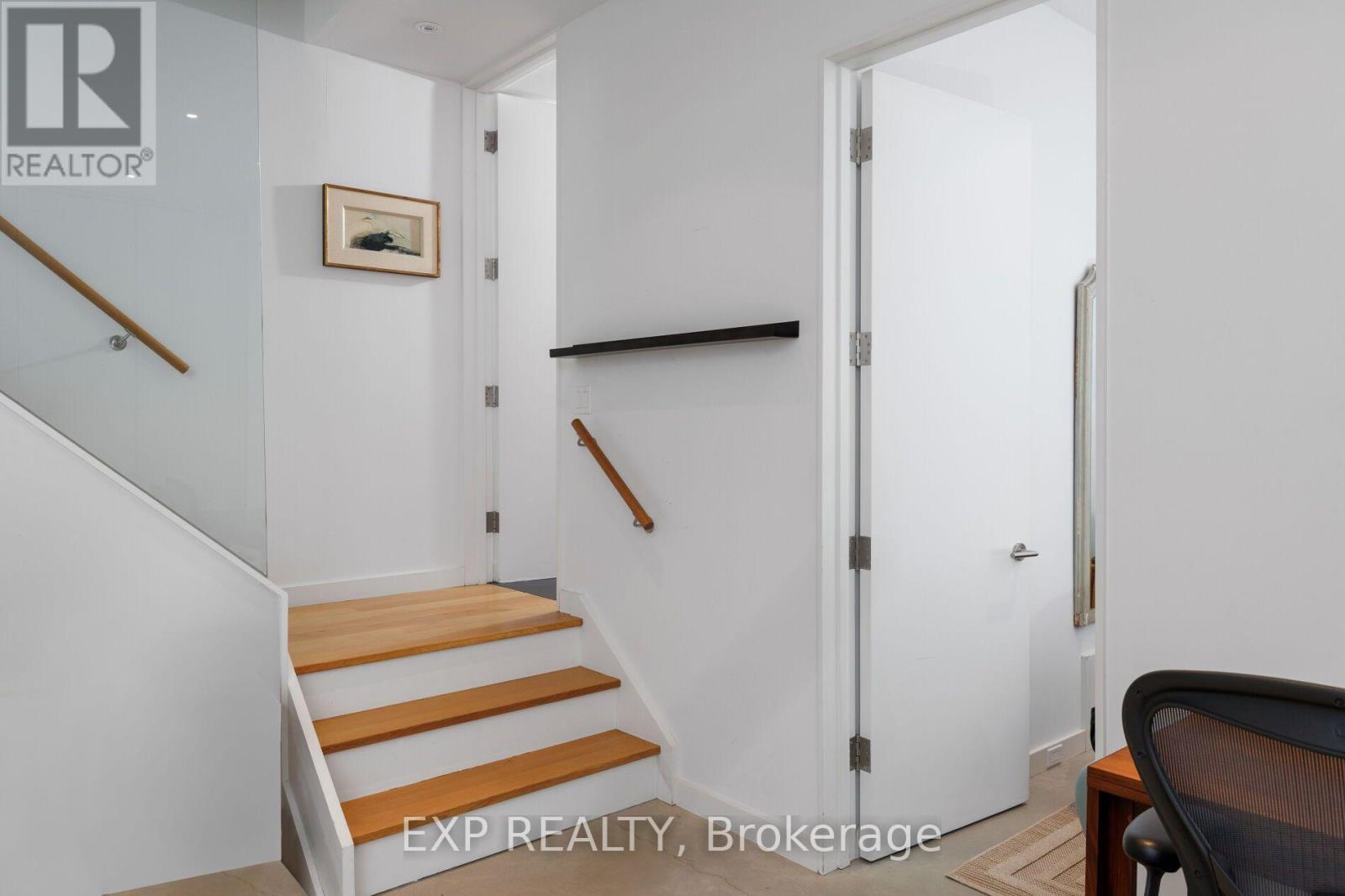 639 WELLINGTON STREET W - 46