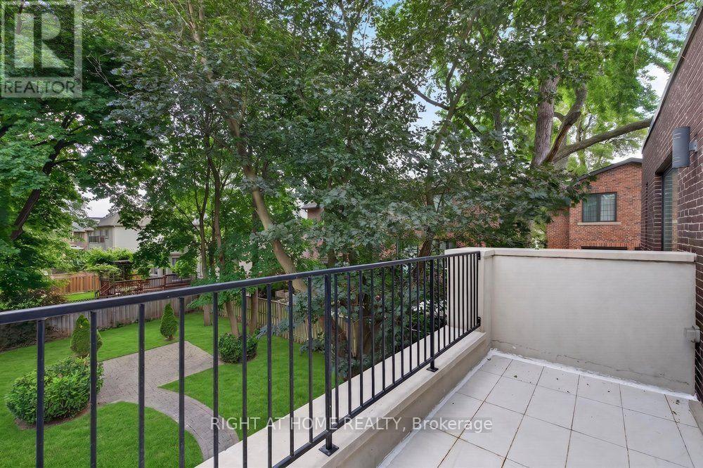 255 WILLOWDALE AVENUE - 29