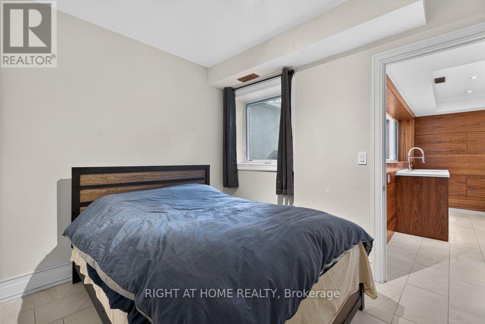 255 WILLOWDALE AVENUE - 47