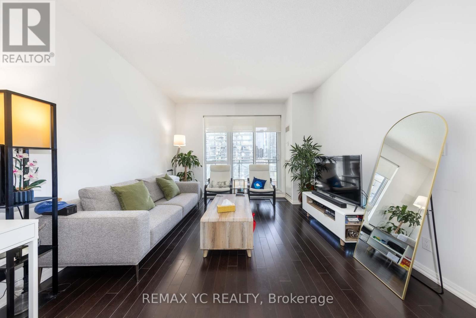 #1204 35 HAYDEN STREET - 12