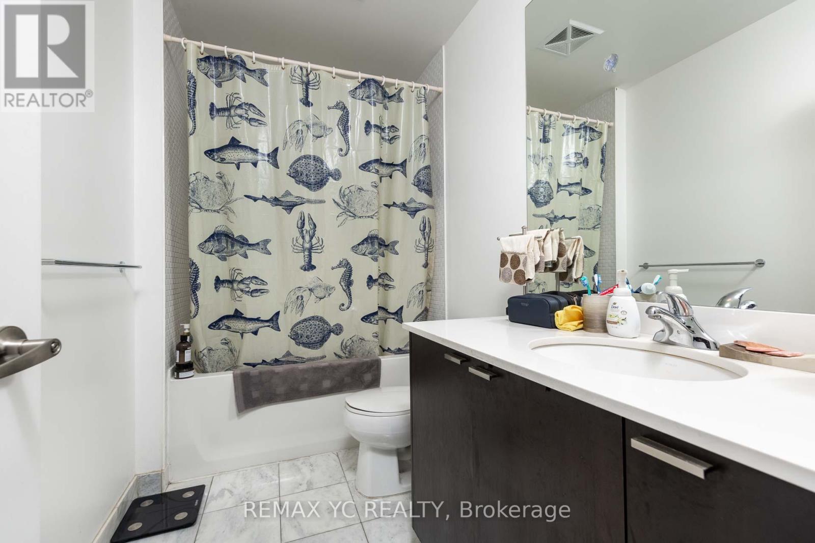 #1204 35 HAYDEN STREET - 17