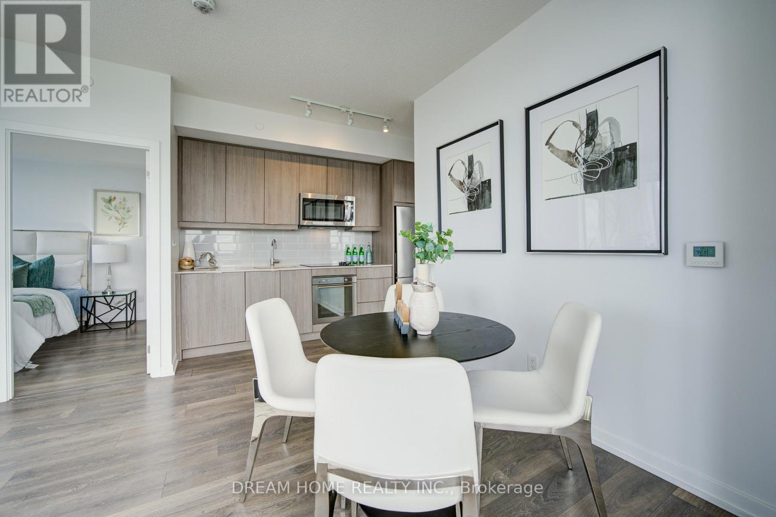 #2902 32 FOREST MANOR ROAD - 14
