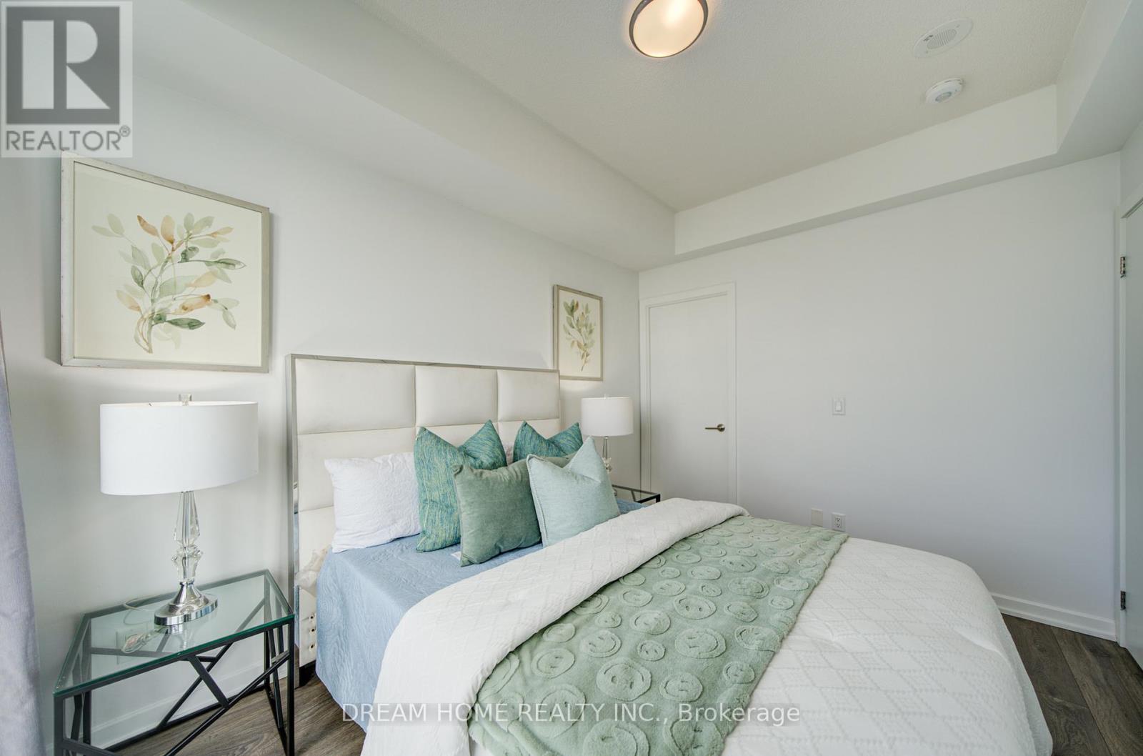 #2902 32 FOREST MANOR ROAD - 22