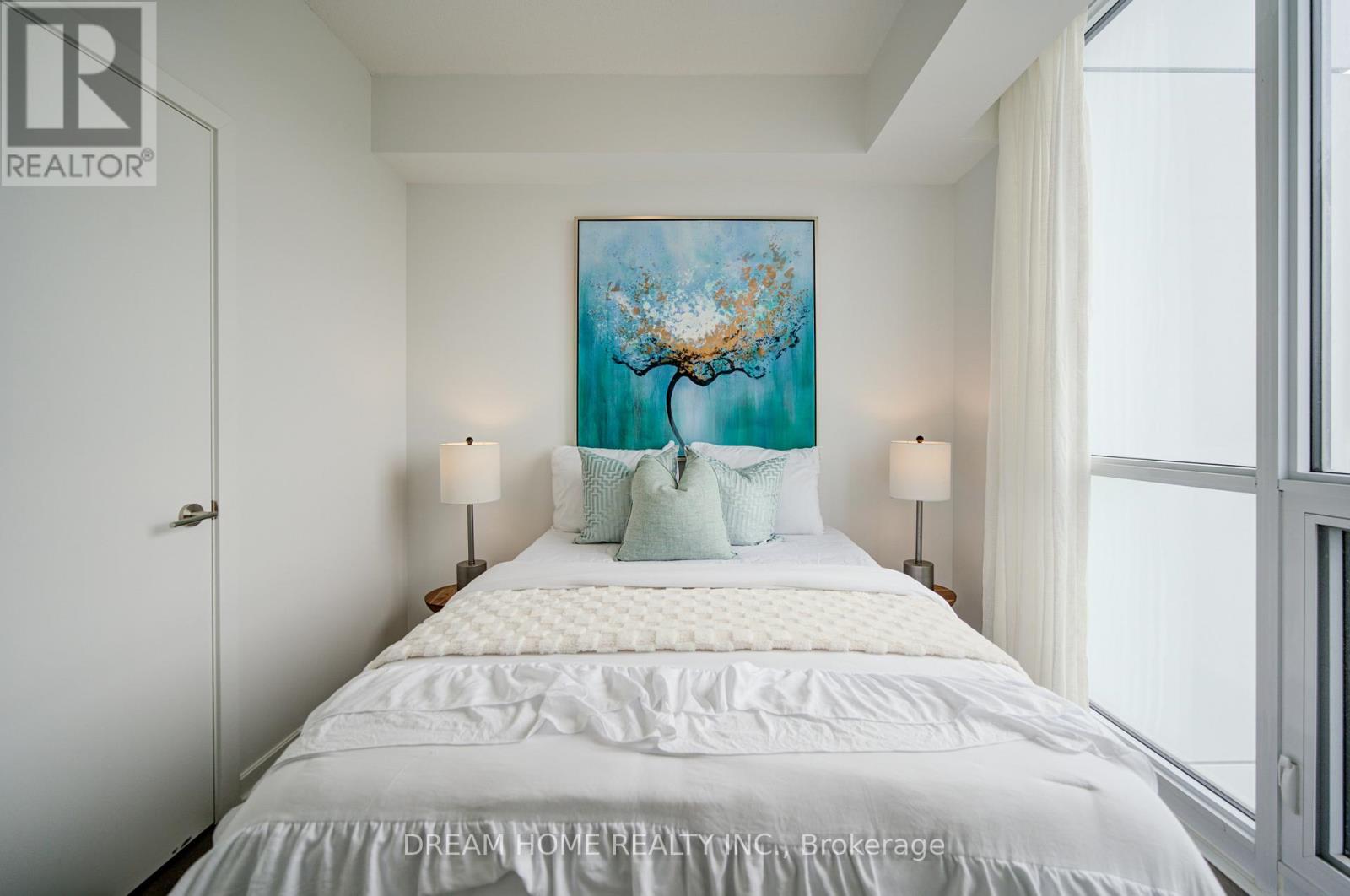 #2902 32 FOREST MANOR ROAD - 26