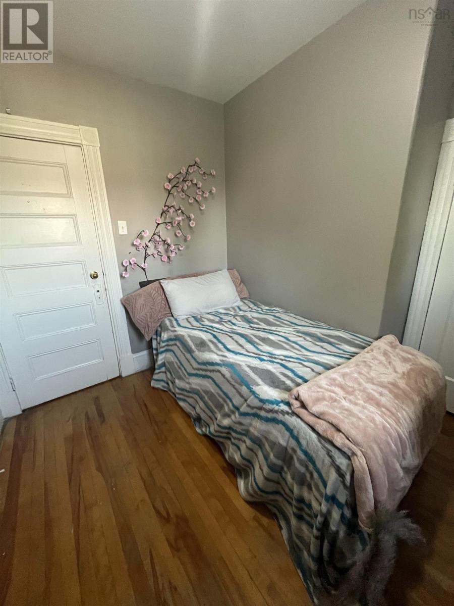 145 Willow Avenue - 34