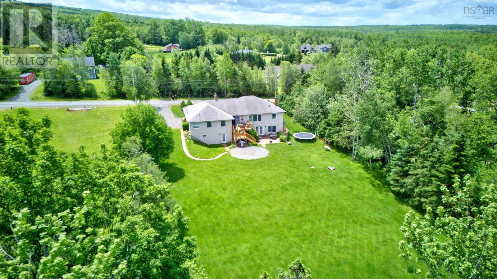 45 GLENABBEY Drive - 46