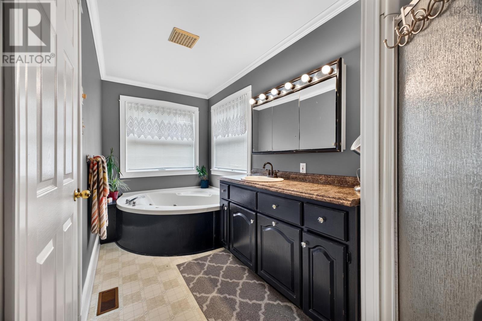 45 GLENABBEY Drive - 21