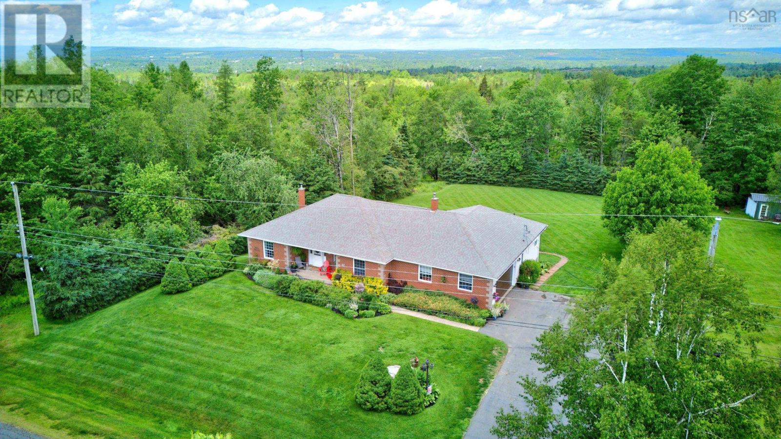 45 GLENABBEY Drive - 4