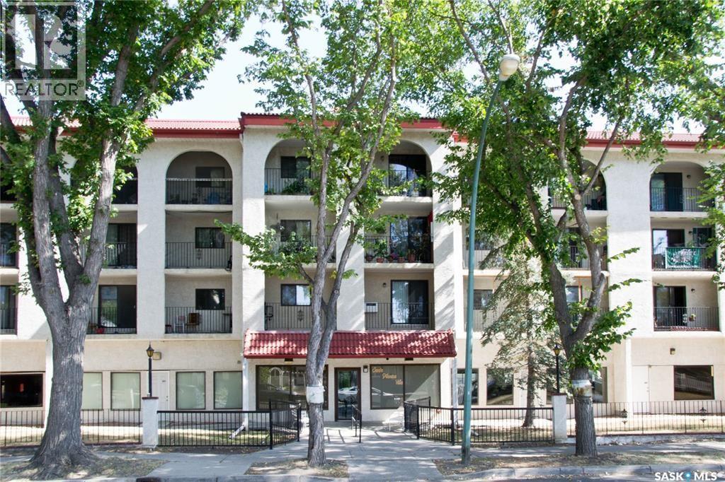 #107 2125 Osler STREET - 1