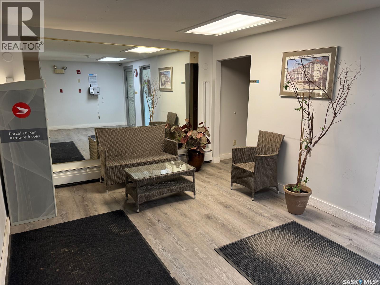 #107 2125 Osler STREET - 15