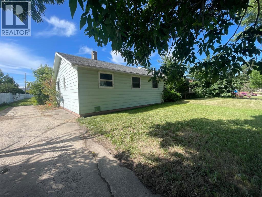 4829 56th Avenue - 3