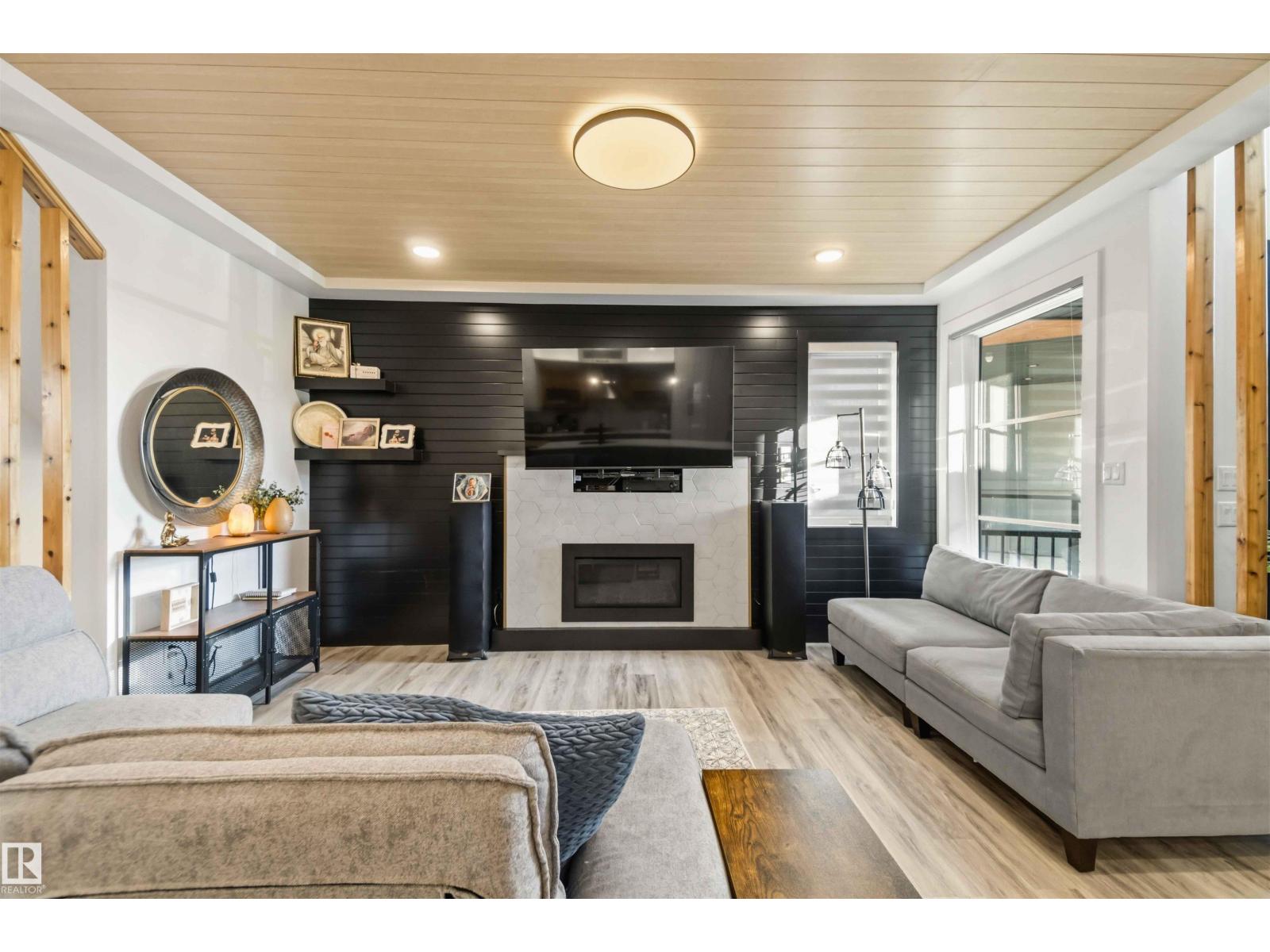 219 37 ST SW - 4