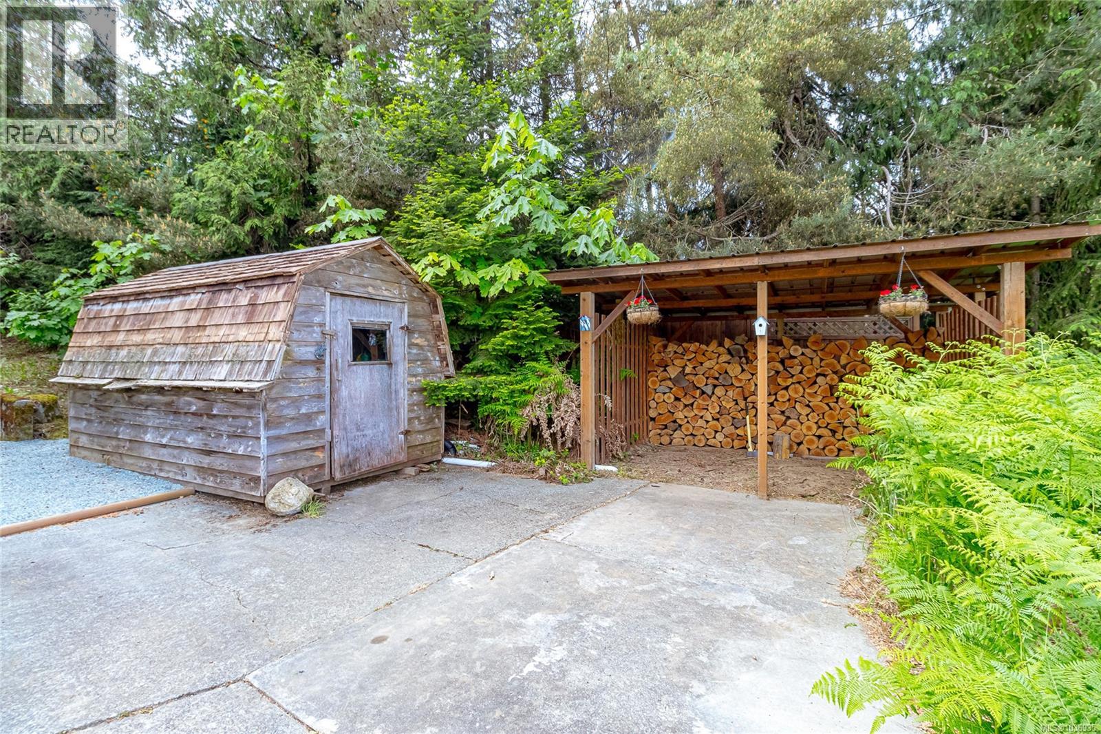 4041 Cambrai Rd - 36