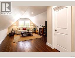 Primary Bedroom - 1871 Highland Ridge Rd, Shawnigan Lake, BC V8H2H9 Photo 19