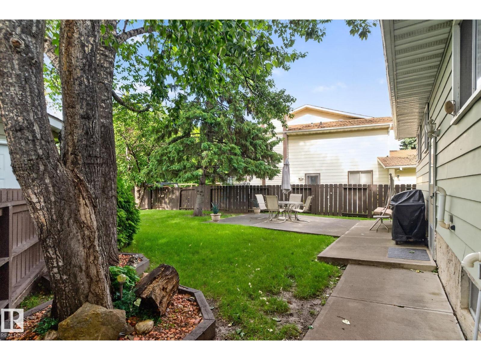 4712 131 AV NW - 47