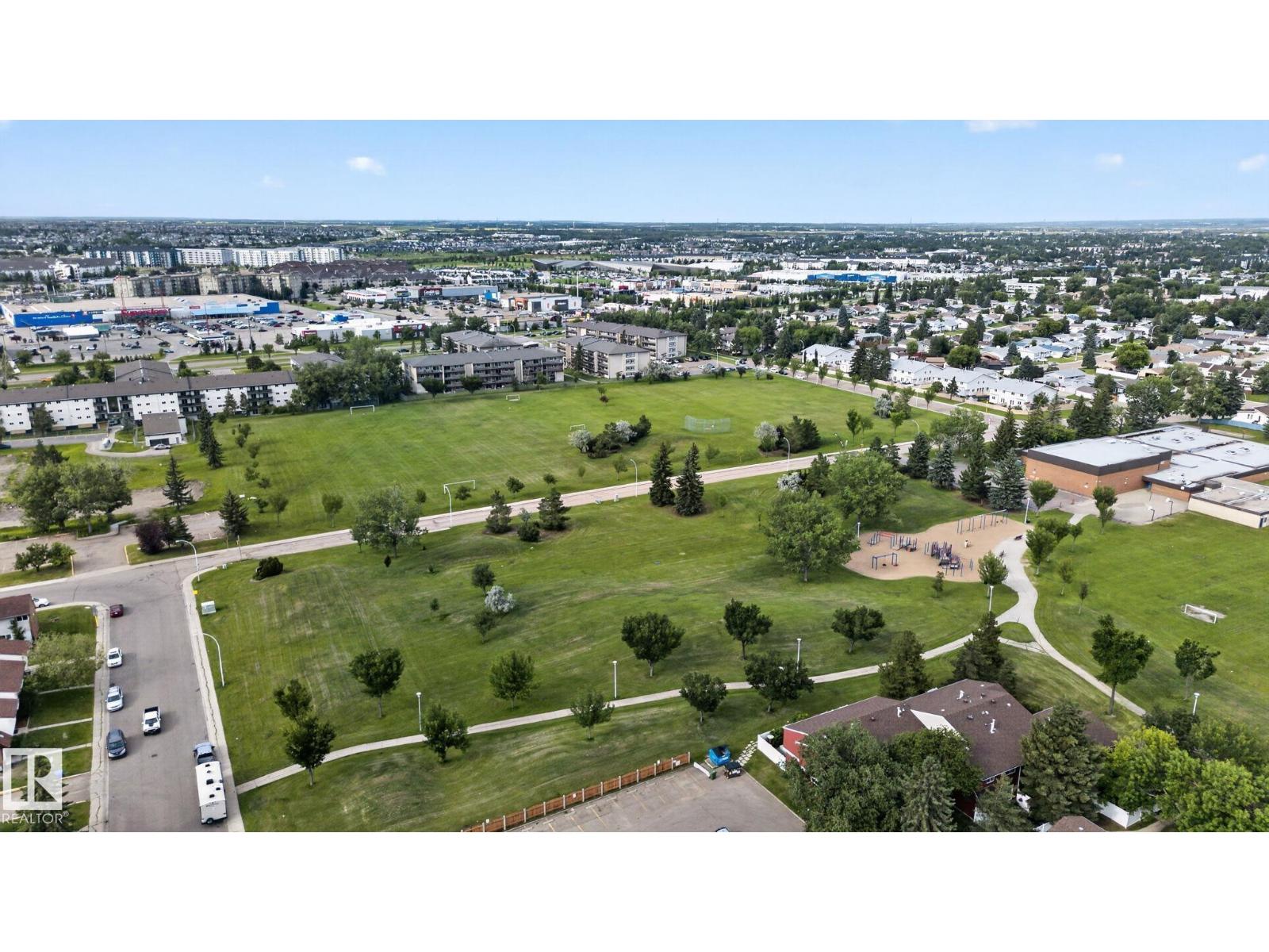 4712 131 AV NW - 6