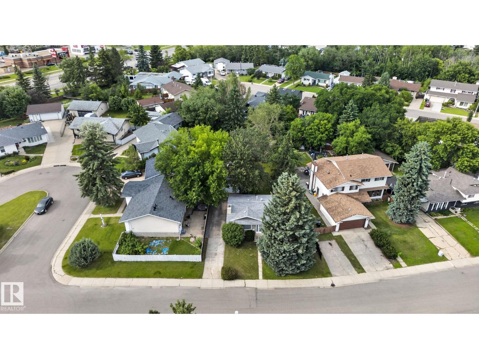 4712 131 AV NW - 2