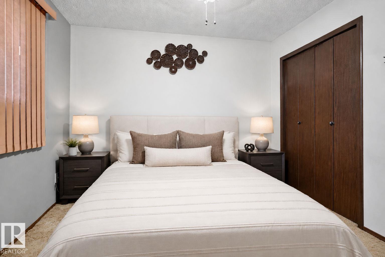 4712 131 AV NW - 26