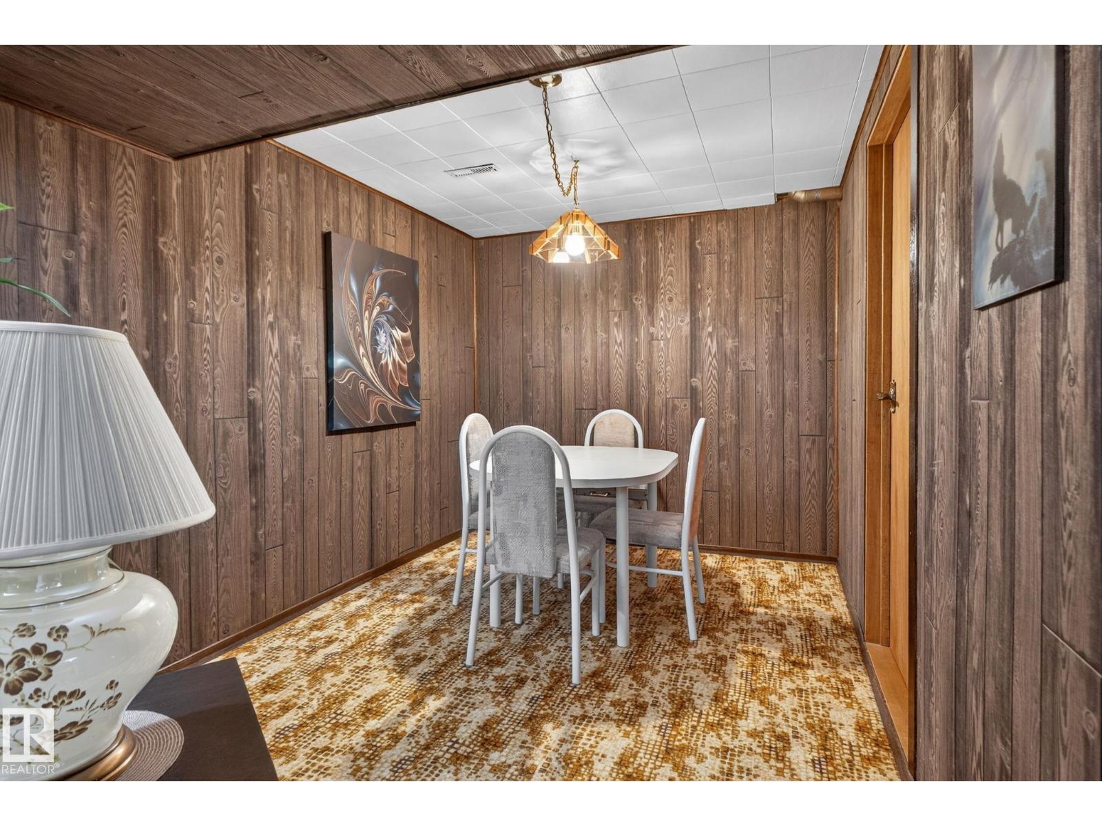 4712 131 AV NW - 34