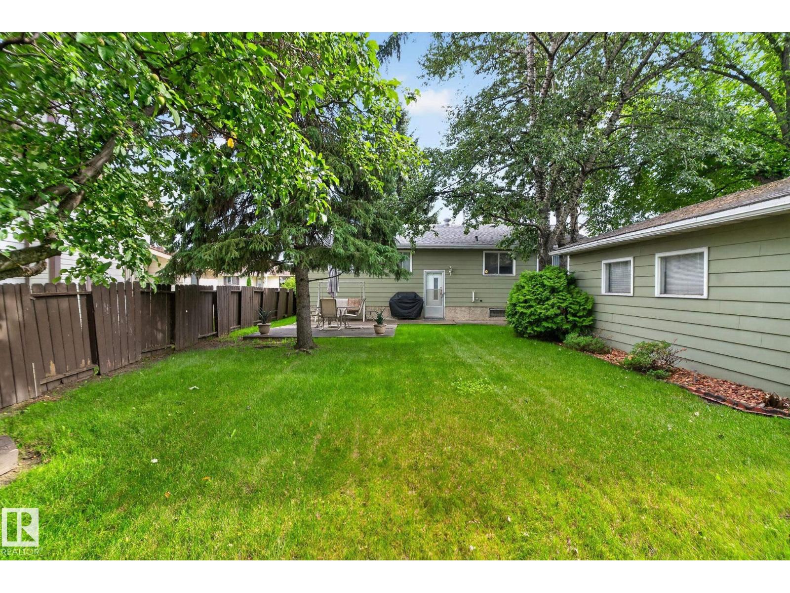 4712 131 AV NW - 53