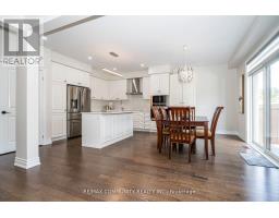 146 Wandering Glider Trail, Bradford West Gwillimbury, ON L3Z2A5 Photo 12