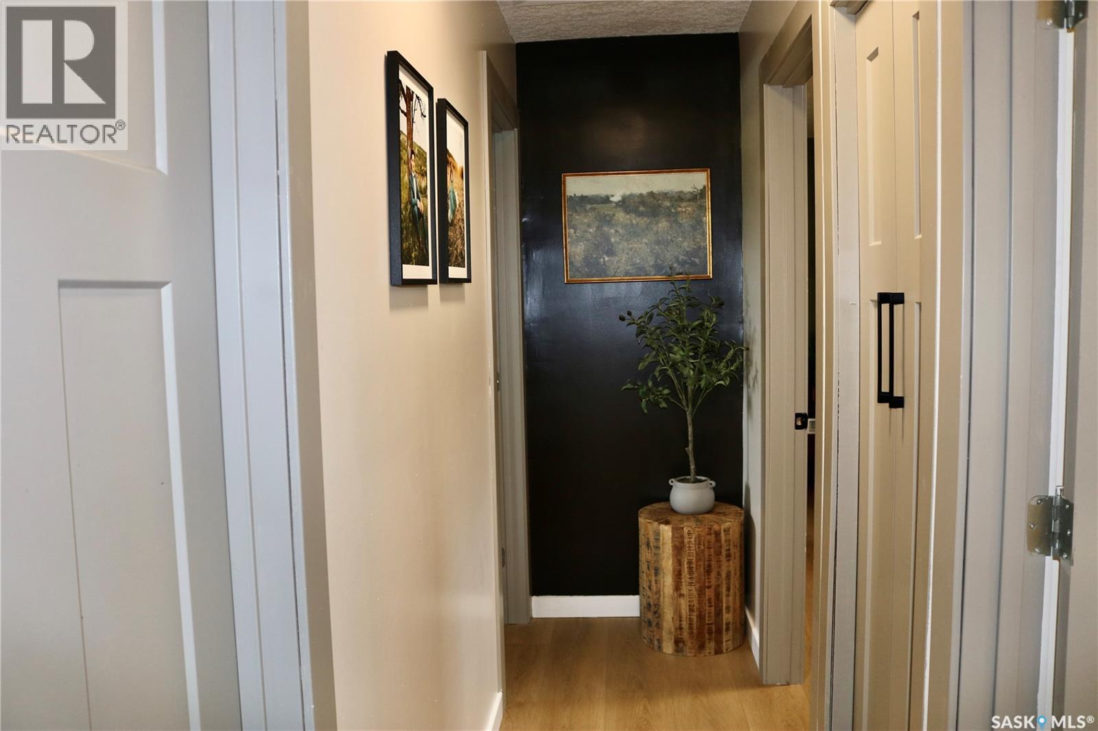608 Windover AVENUE - 21