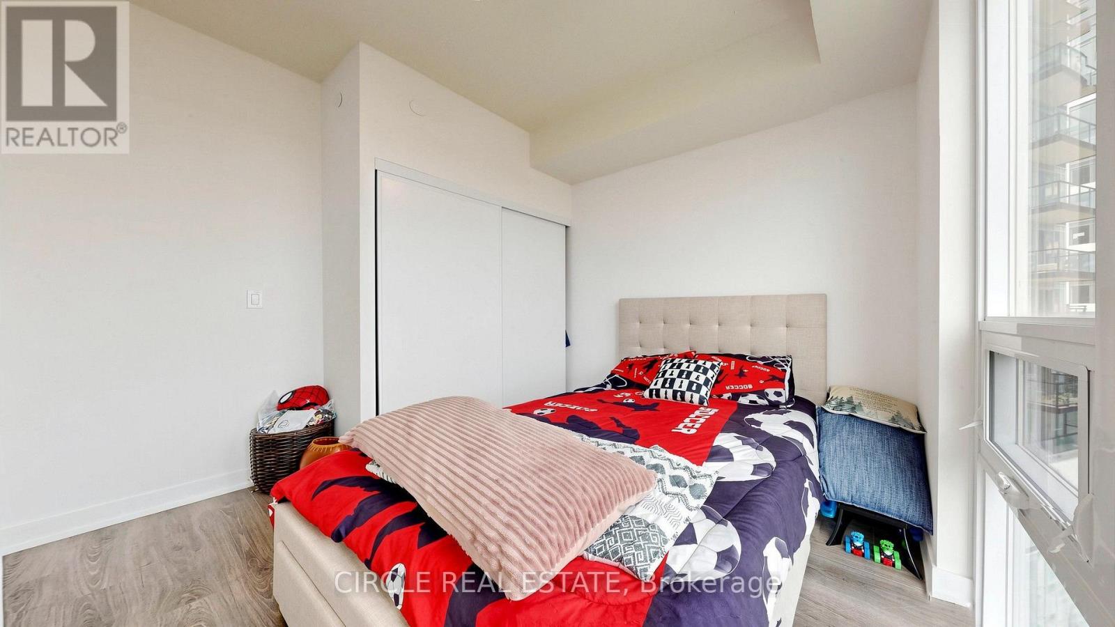 #1303 225 MALTA AVENUE - 26