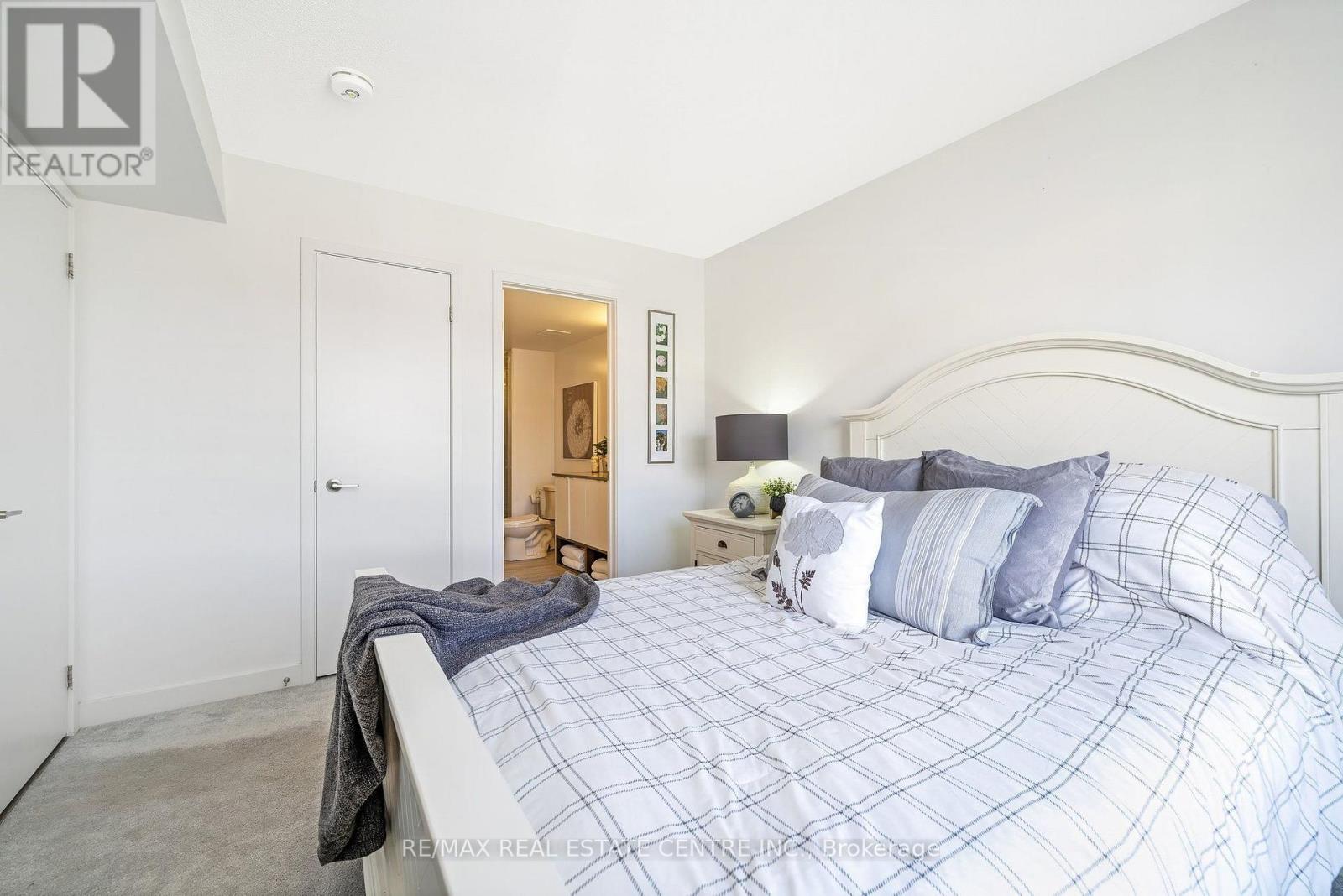 #28 1121 COOKE BOULEVARD - 23