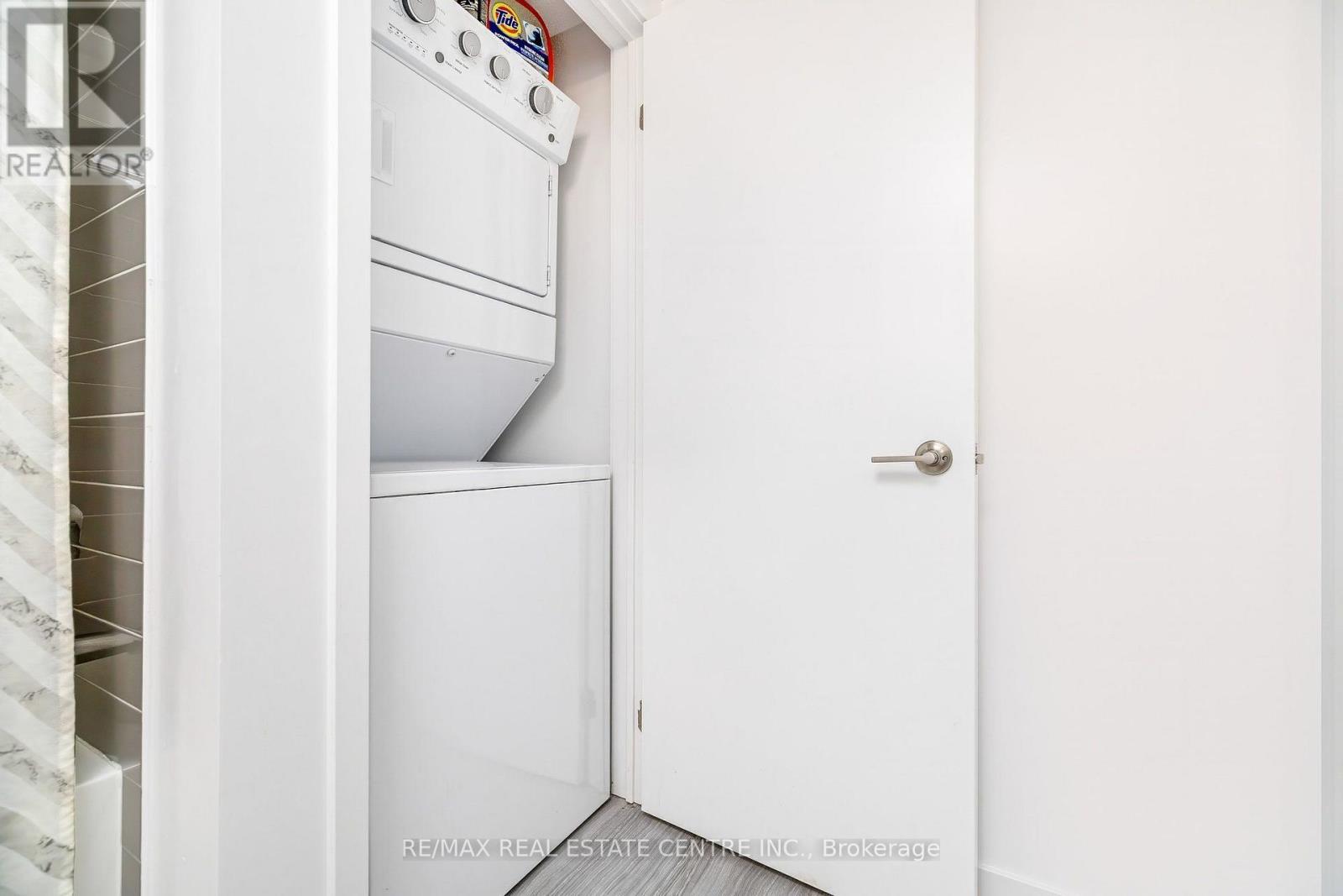 #28 1121 COOKE BOULEVARD - 27