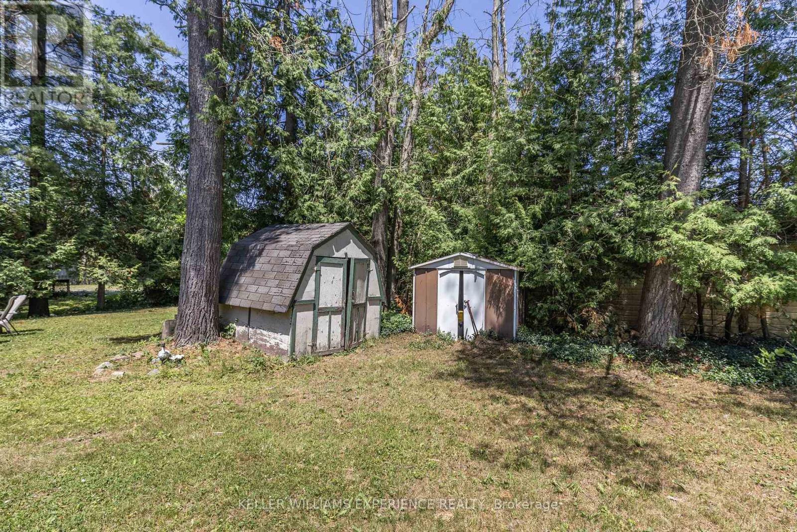 10 SIMCOE ROAD - 16