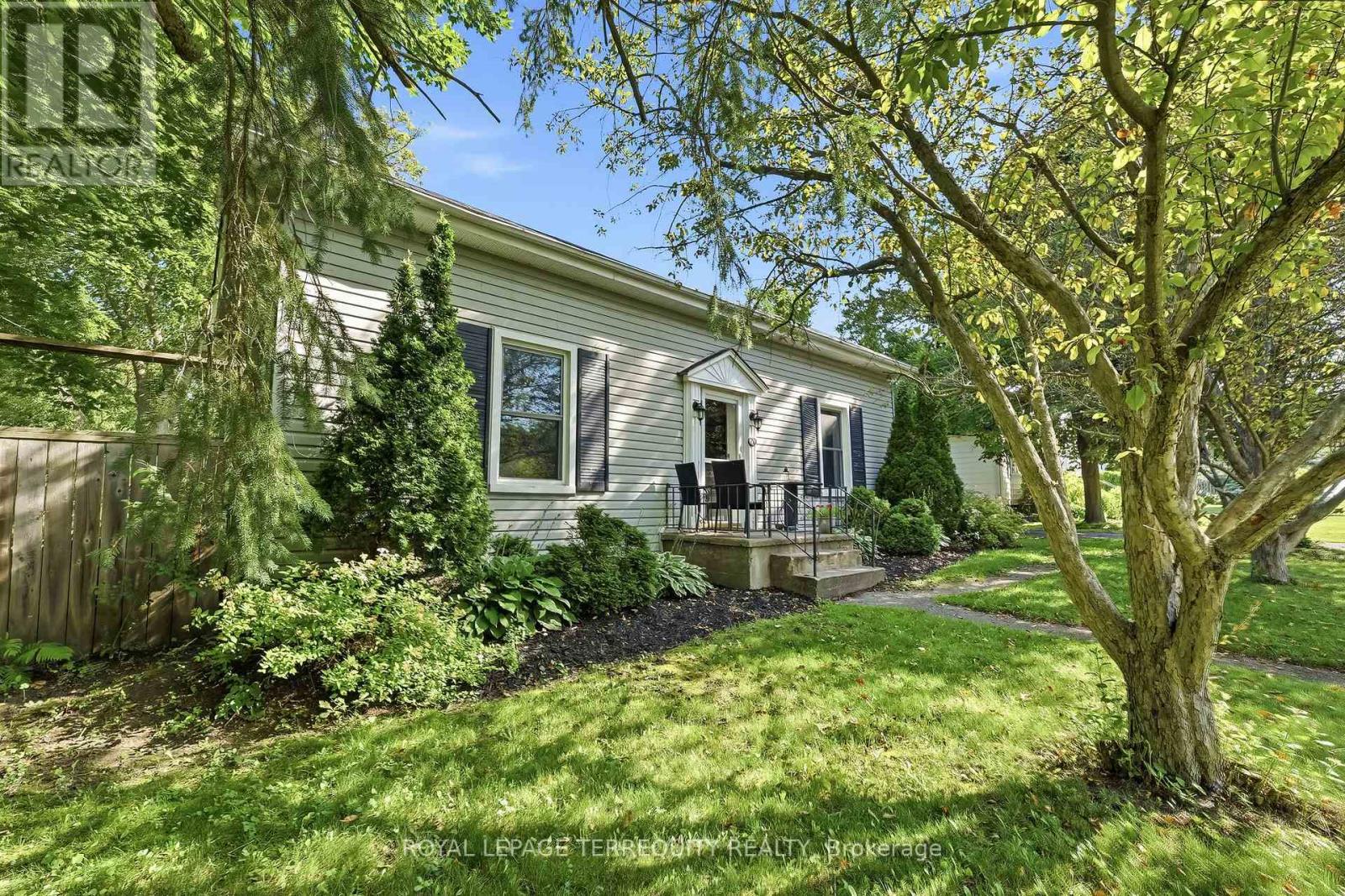 20 KING STREET W - 1