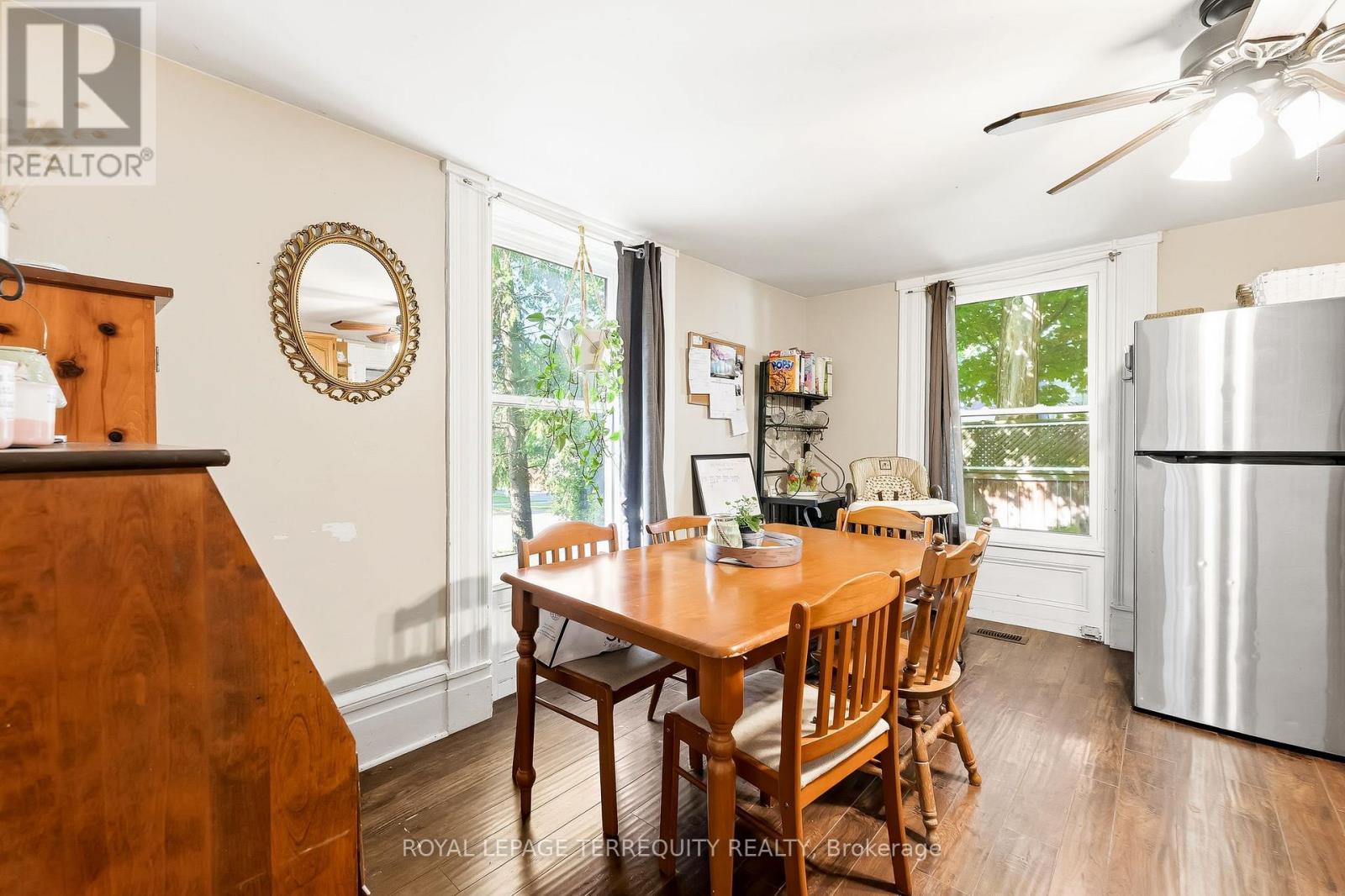 20 KING STREET W - 16
