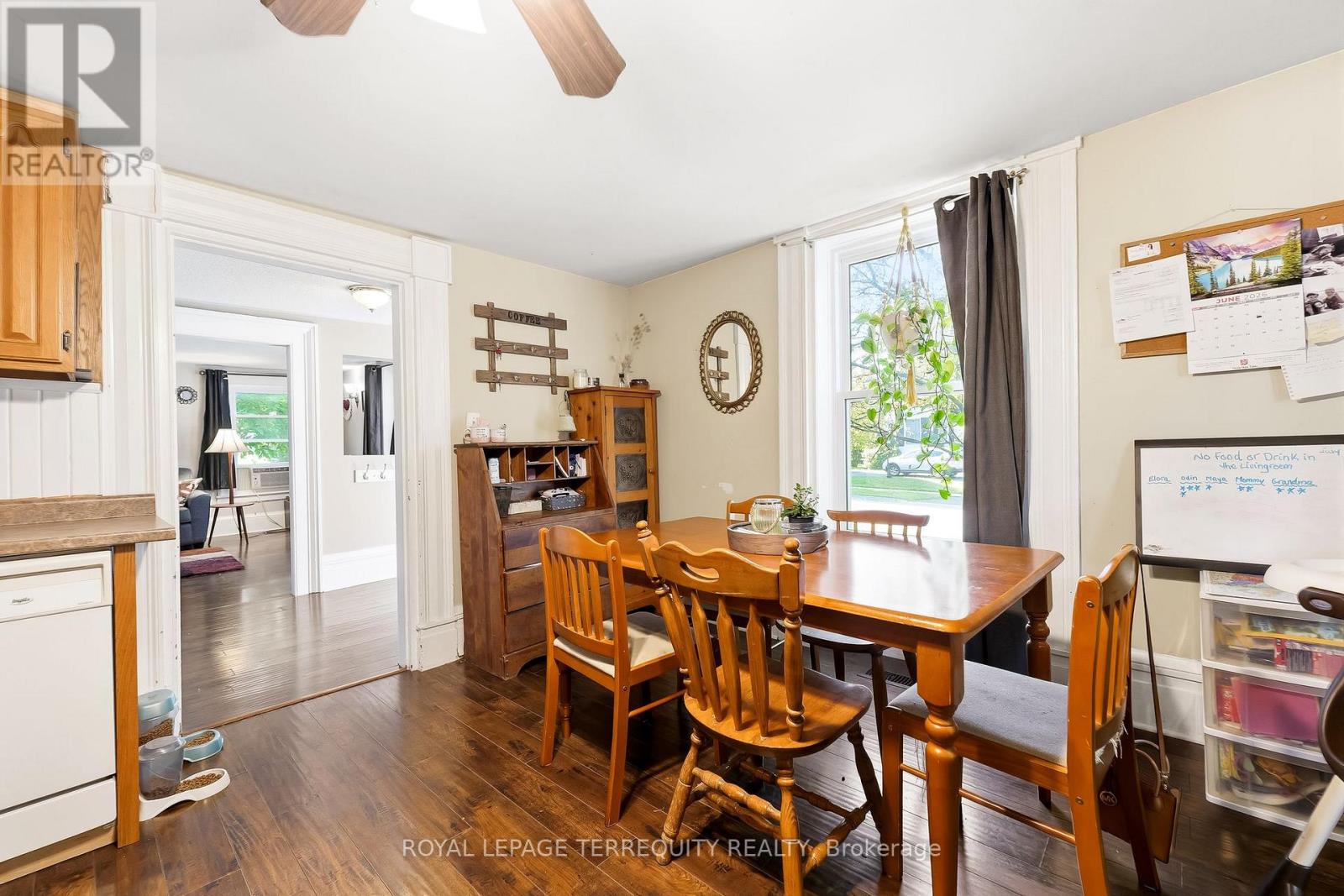 20 KING STREET W - 17