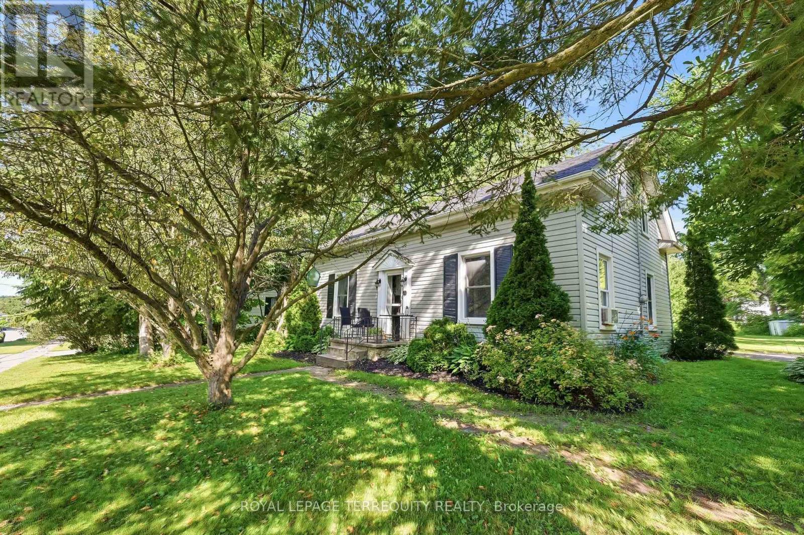 20 KING STREET W - 2