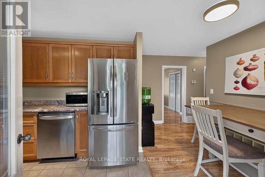 2856 SOUTH GRIMSBY RD 8 - 12