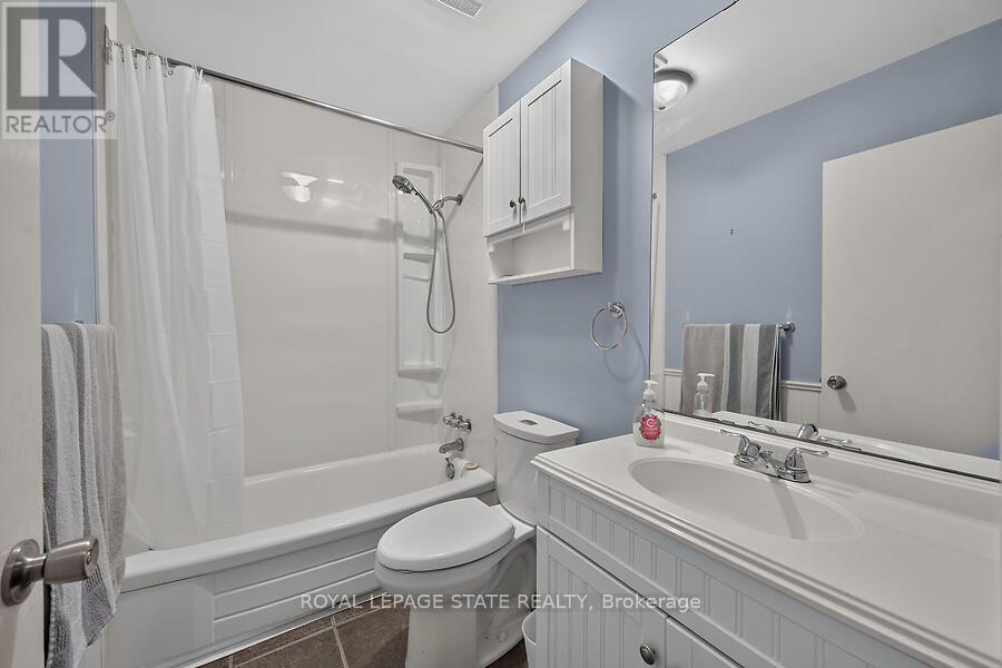 2856 SOUTH GRIMSBY RD 8 - 15