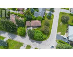 16 Carrington Court, Hamilton, ON L9A4N6 Photo 24