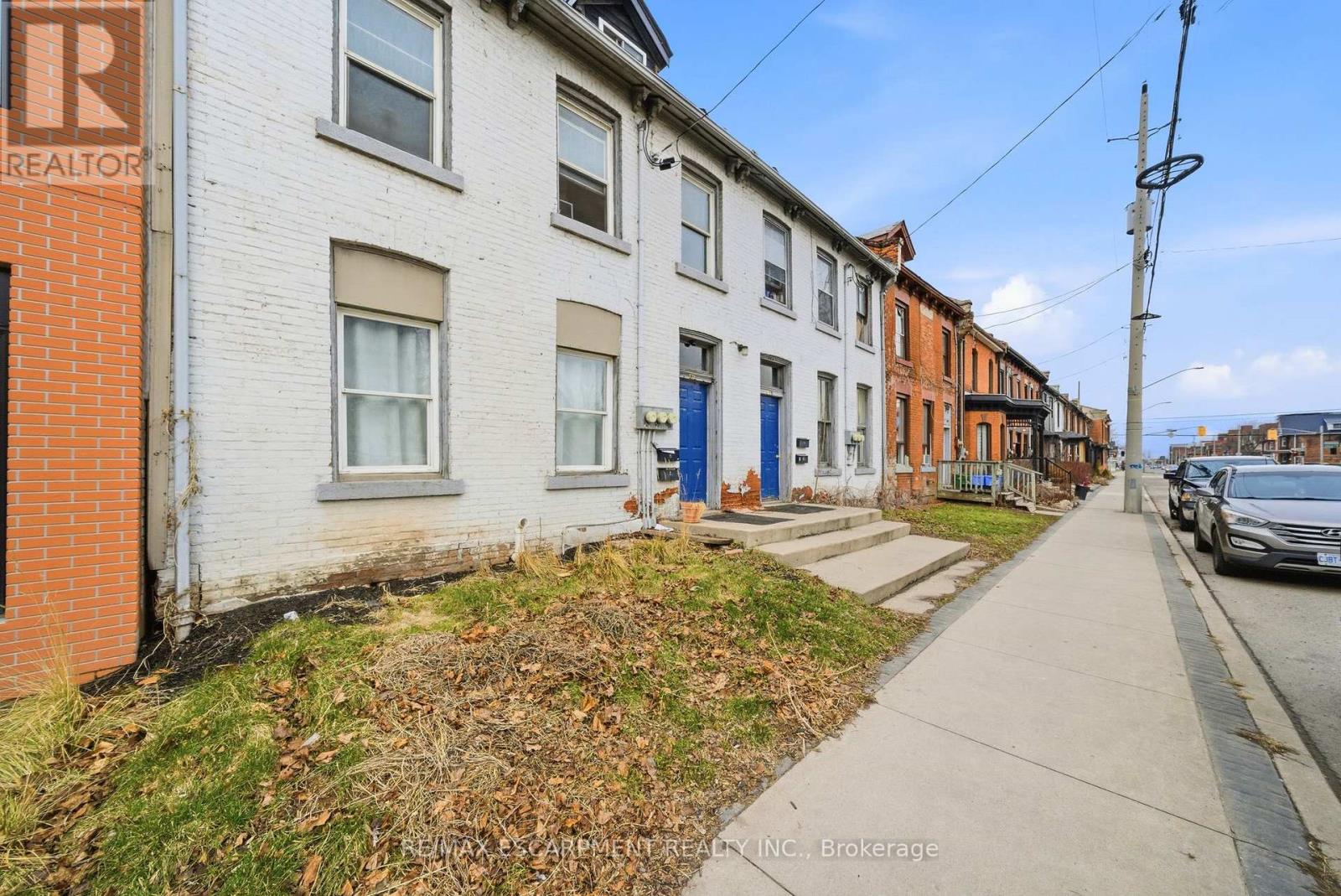 133-135 WELLINGTON STREET - 4
