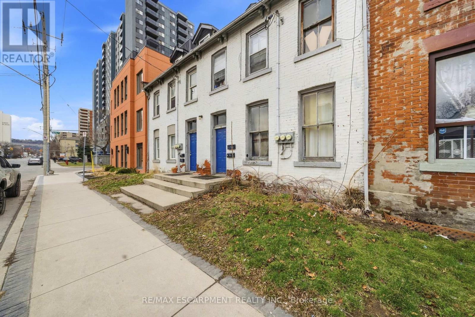 133-135 WELLINGTON STREET - 5