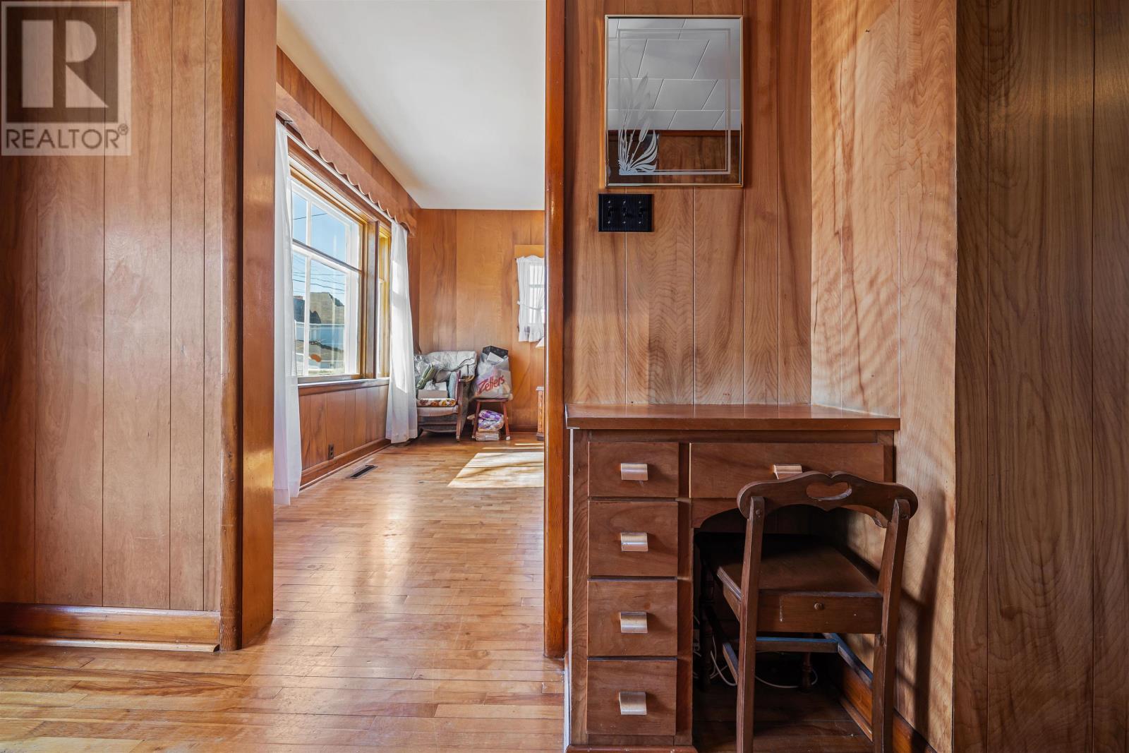 8 Robie Street - 26